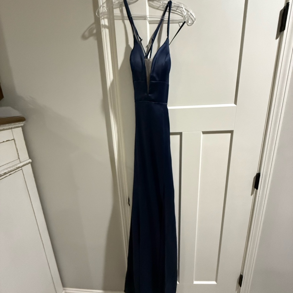 Elegant Backless Navy Evening Gown